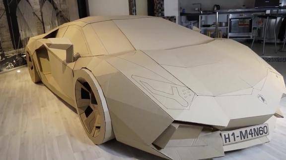 高手在民间用纸板造一辆兰博基尼整个过程不是一般人能做到的