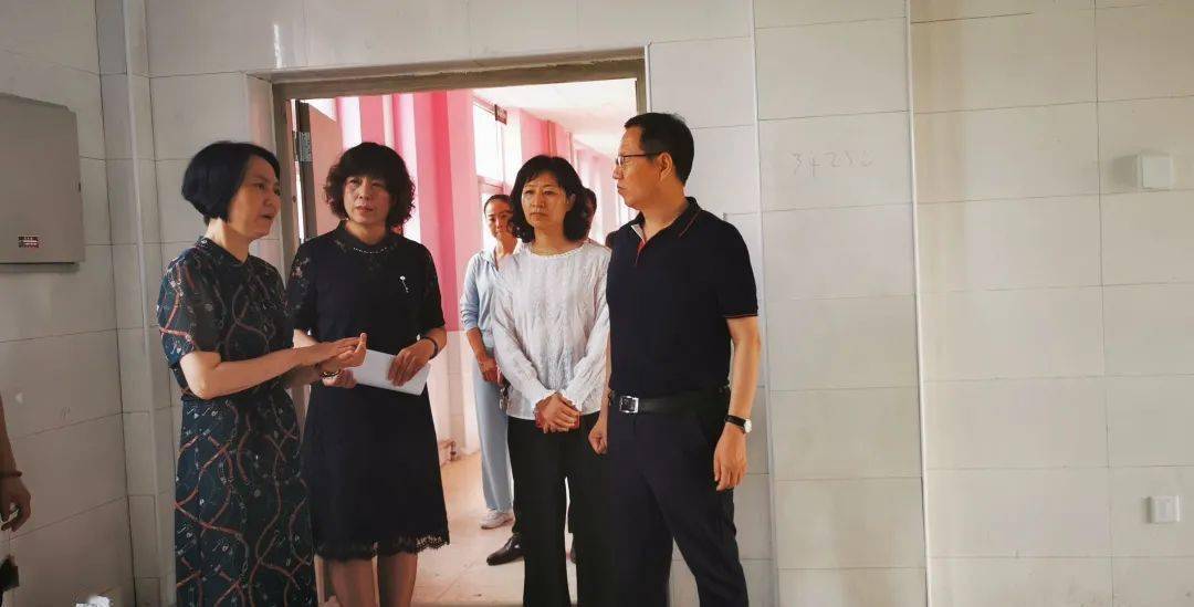 市教育局局长高娃一行深入科尔沁区检查指导学前教育工作