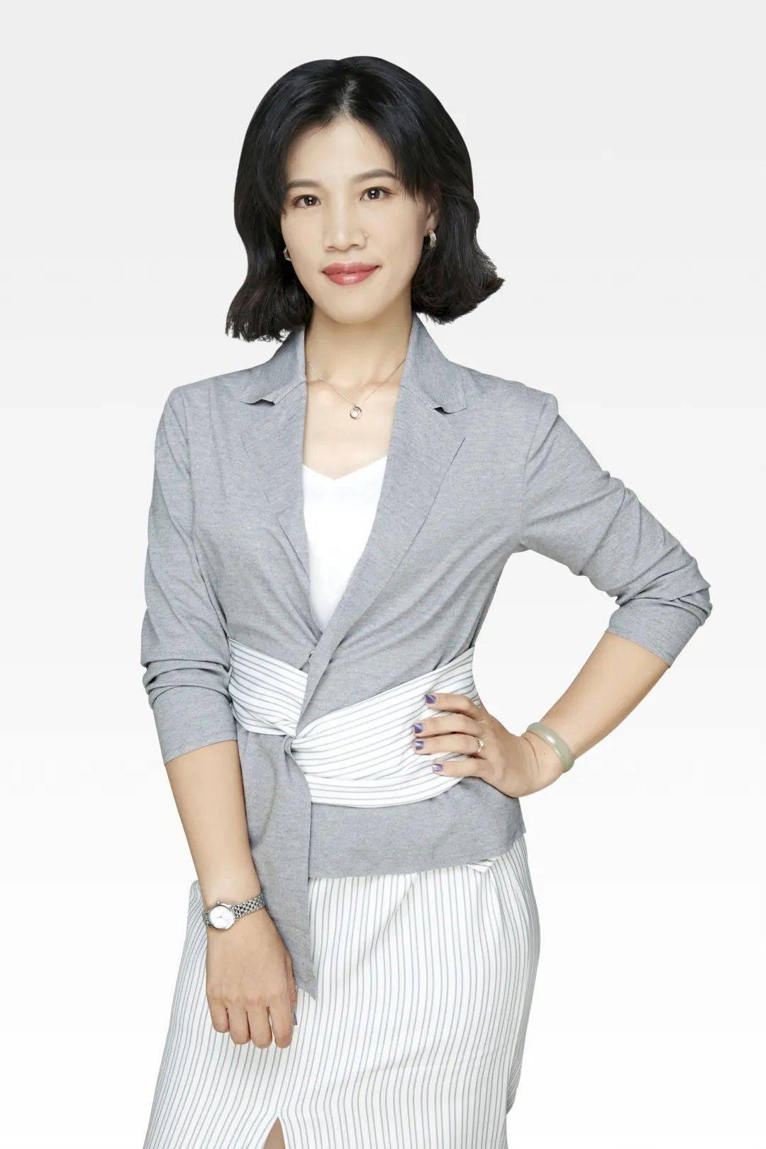 让我们走进她的内心世界她就是厦门—陈晓芬坚强的信念,执着的目标