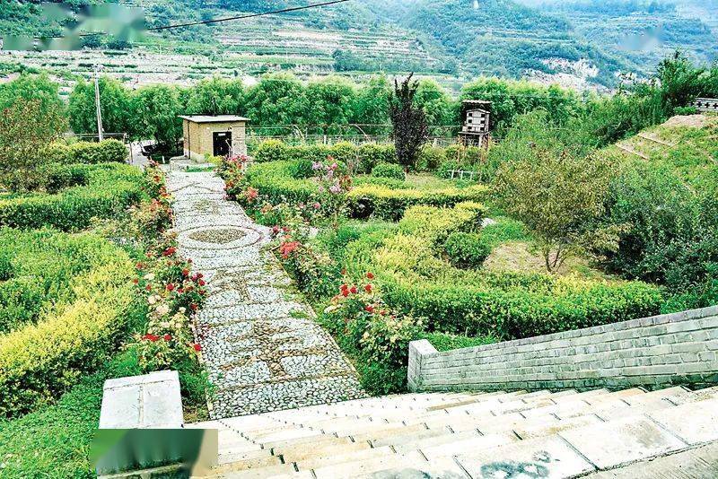 平定县巨城镇上盘石村新面貌新风尚古村有了新气象