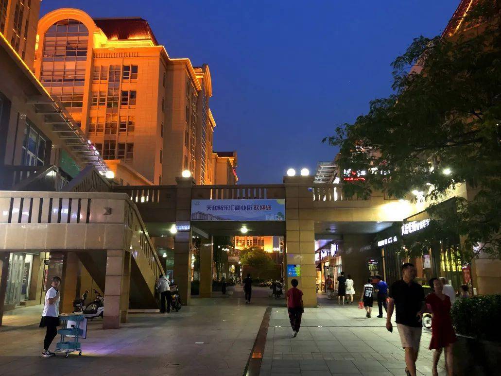 烤串啤酒只是日常这些才是生态城人夜生活的正确打开方式