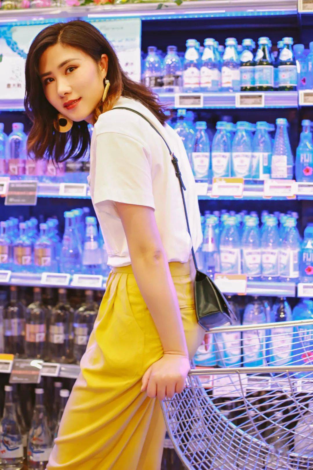 青春同路2011期 | 叮咚!活泼的高个小姐姐"高妹儿"拍了拍你