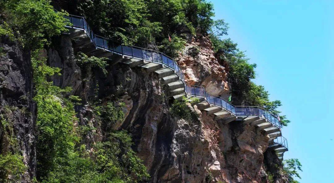 夏日清凉之旅:8月9日,泾县月亮湾牛肝马肺景区,水上乐园一日游_手机