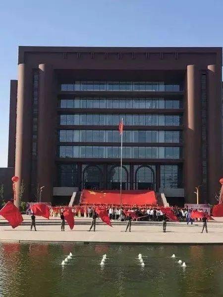 总览全局河北大学七一路校区河北大学七一路校区的那些"风光"今天就由