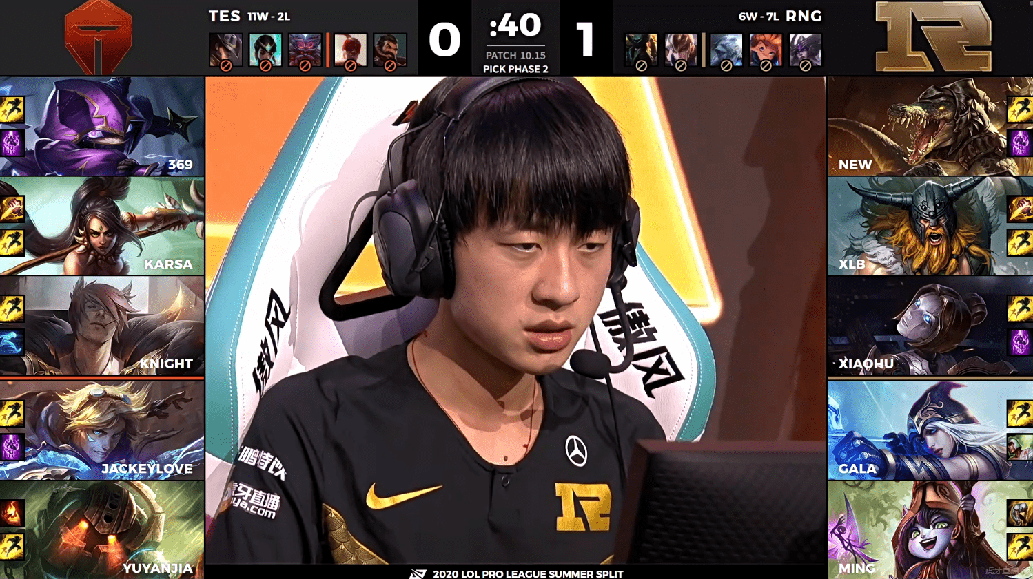 小龙堡奥拉夫赶来gank,小明璐璐直接先手将阿水ez变羊,奥拉夫果断交闪