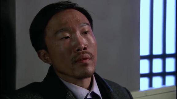 二炮手马大嘴吓得直发抖说话都不利索这次算是完啦