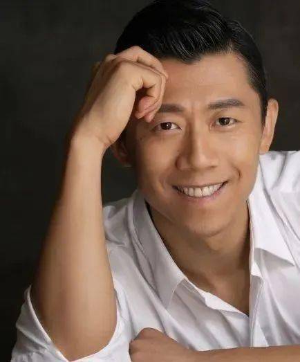 在80年代才知道这些男明星有多man去看看哪位才是心中的男神