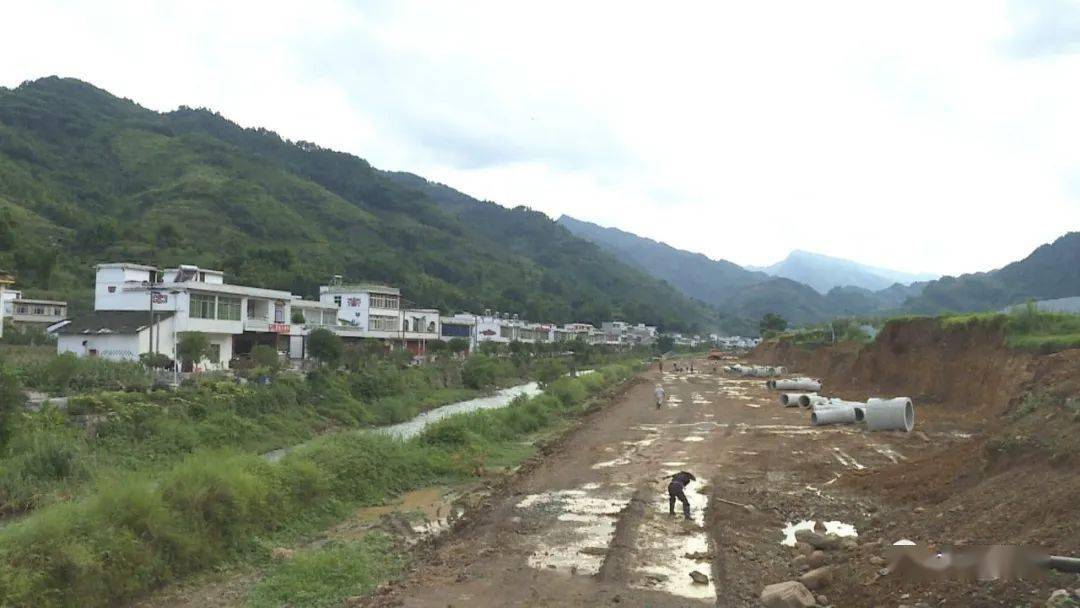 預計今年底完成筠連投資5500萬提檔升級海瀛至廉溪道路