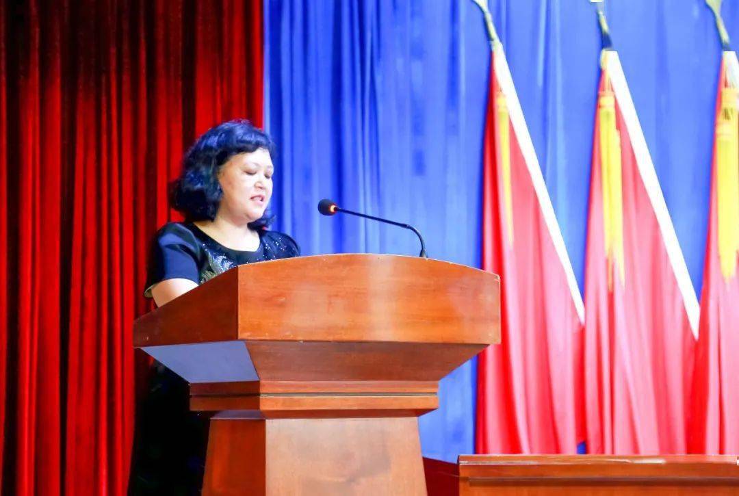 河北绿坤农业开发有限公司董事长杨青霞发言建设美丽,经营美丽,延伸