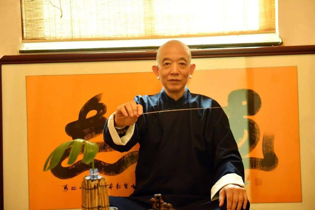 《善德time》|罗俊卿 :携古法秘籍"独龙针"行走世界,悬医济世_罗教授