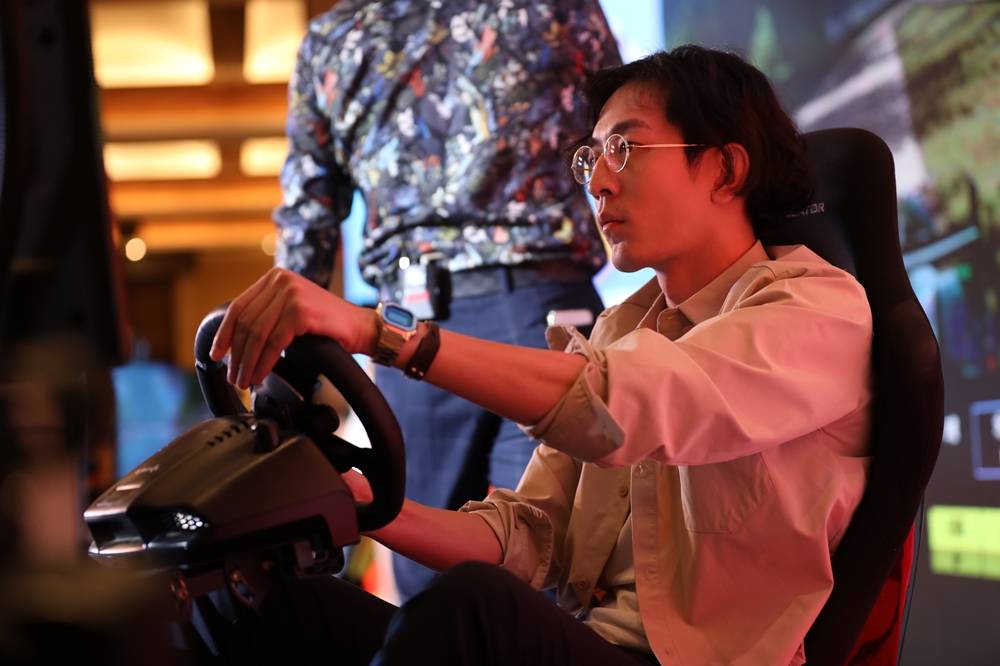 手动挡教练王之才"才叔"和自动挡教练刘泽津"溜溜