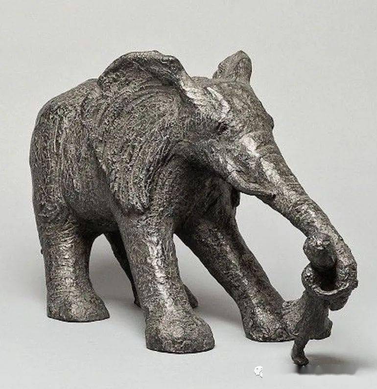 大众艺术网:野生动物是她取之不尽的灵感源泉 —— 法国当代具象动物