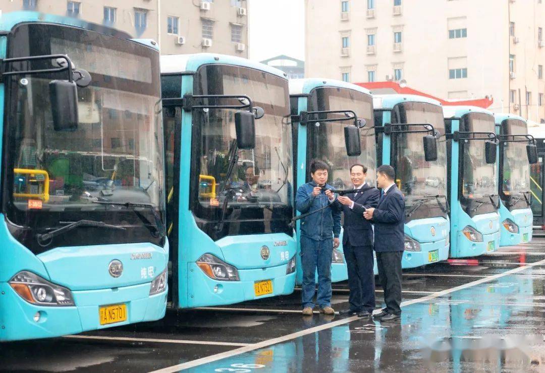 质量第一价格合理及时供应保证用车南昌公交集团物资管理的自我变革与