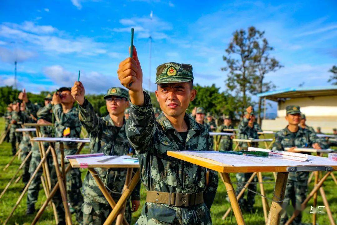 沙场秋点兵南部战区部队持续掀起练兵比武热潮