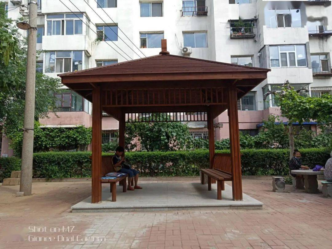 【双城同创 百日攻坚】纳凉亭 居民开心好去处