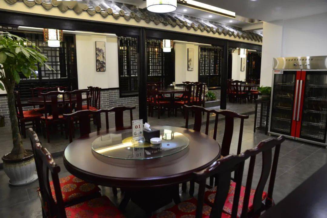 美食汉之源江湖菜餐厅渝式中餐开业了高颜值就餐环境太巴适了