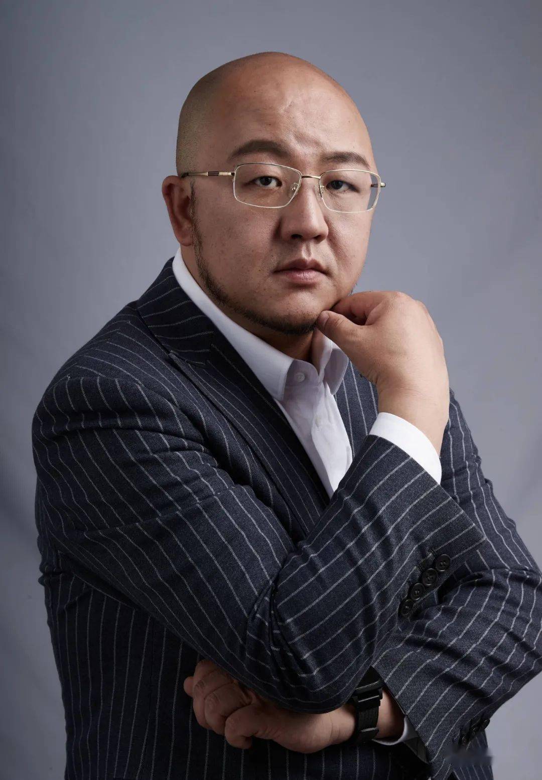好在曲靖直播带货陆良梦中蚕丝软涎流杏鲍香