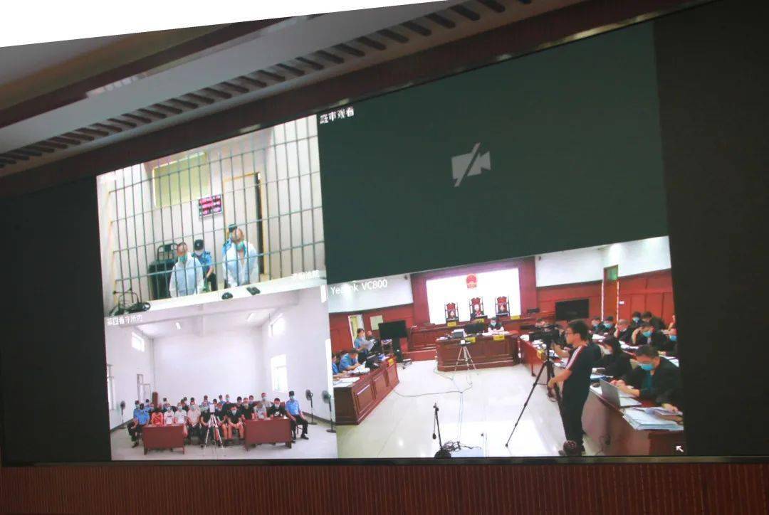 章丘区人民法院依法公开开庭审理侯晓等23人涉嫌黑社会性质组织犯罪一