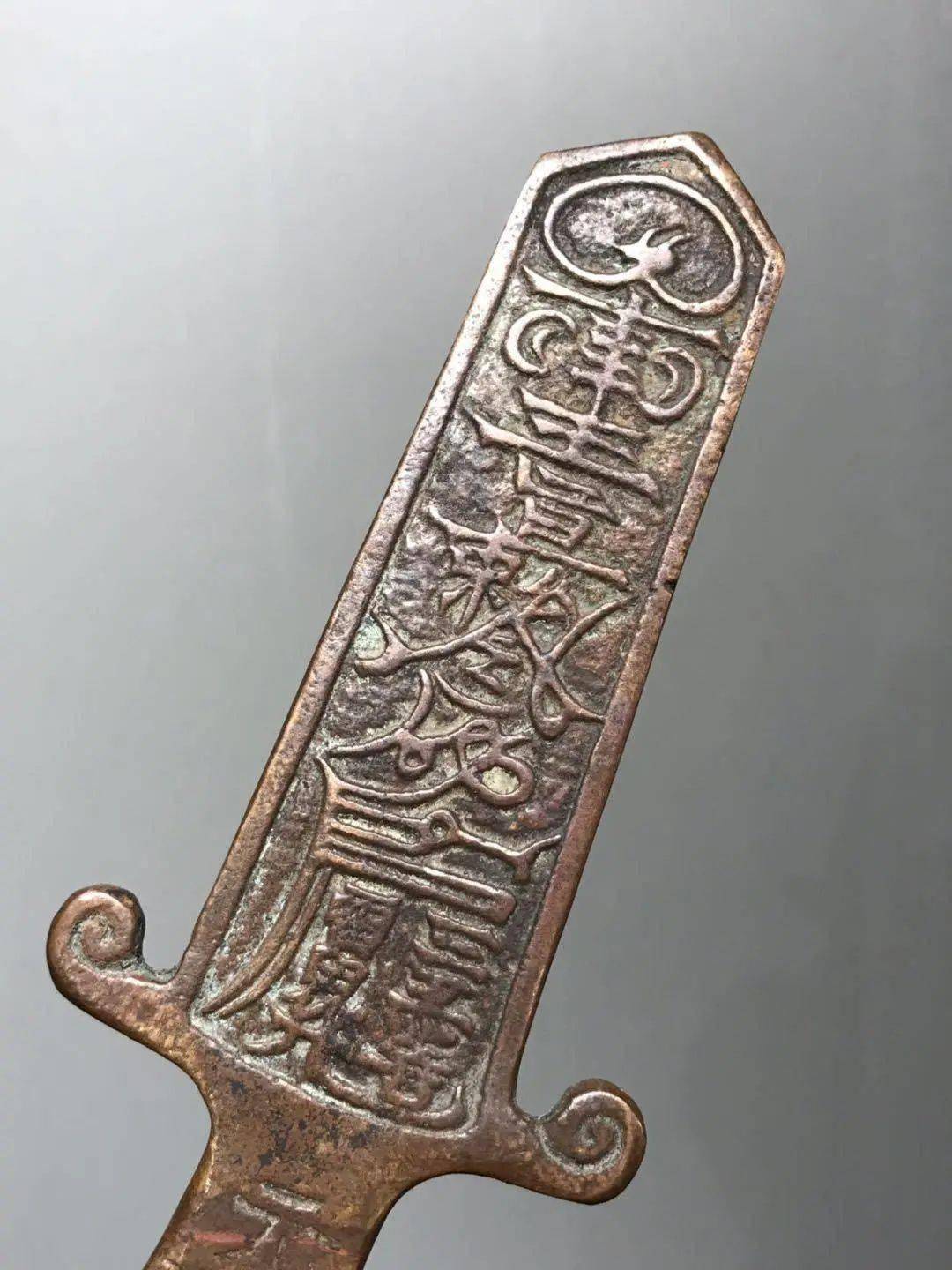 用之美龙生九子不成龙各有所好▎精美的雕龙纹玉器