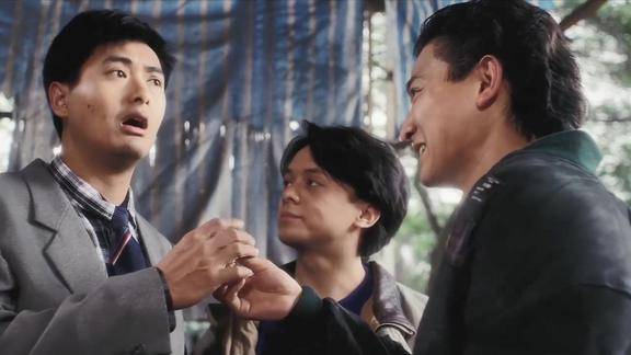 陈刀仔为了几万块伙同变傻的赌神去行骗结果哭笑不得