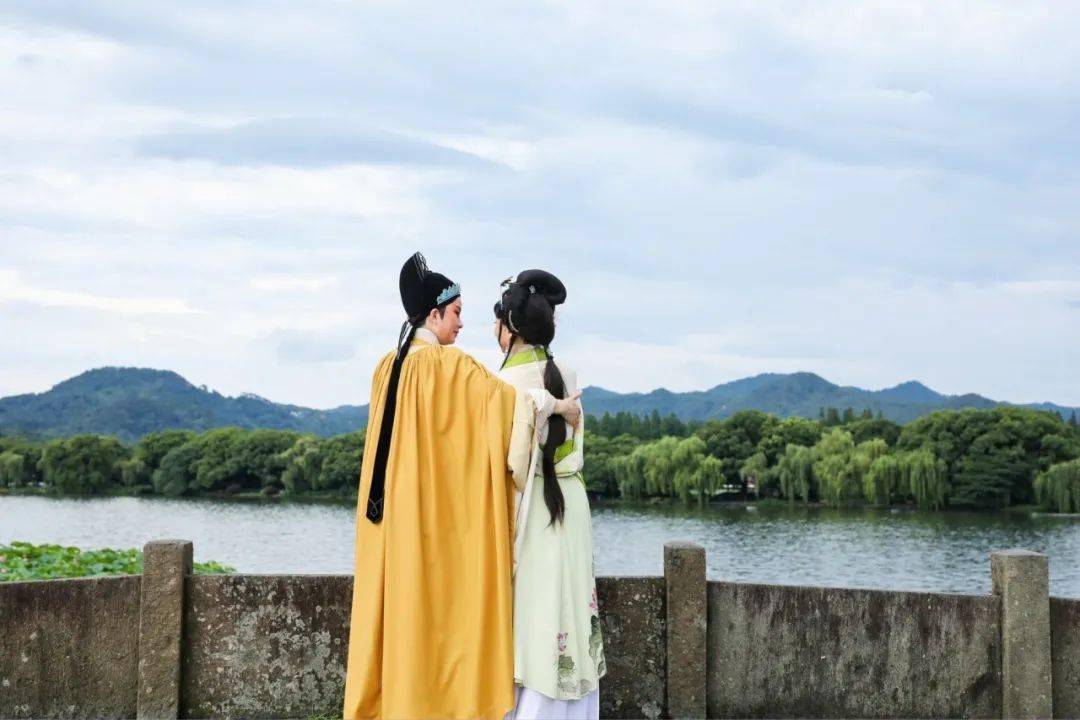 2020"中意"爱情文化周浪漫爱情指南发布!