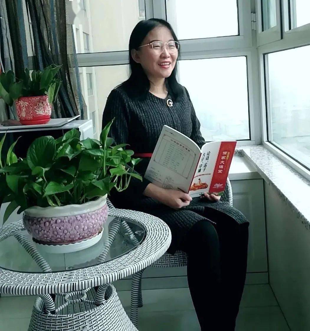 杨霞,经济技术开发区第二小学教师,2018年秋季网师学员.