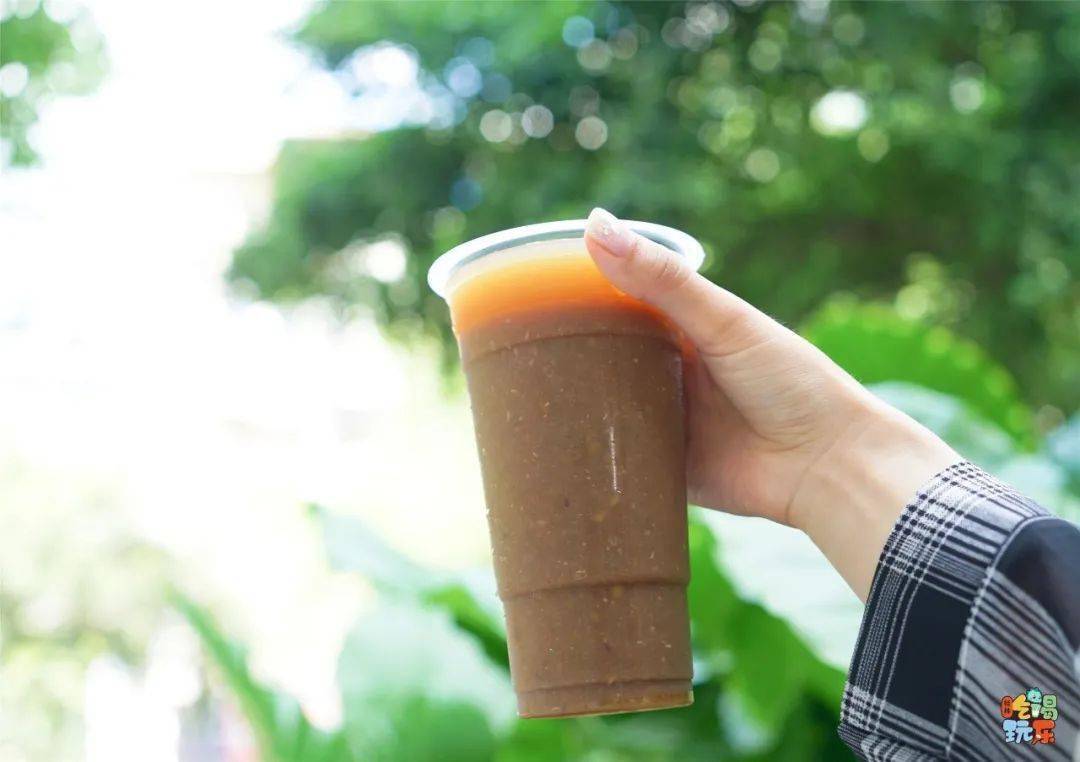 藏着市中心绿荫后的小店一杯绿豆沙就能清凉整个夏天