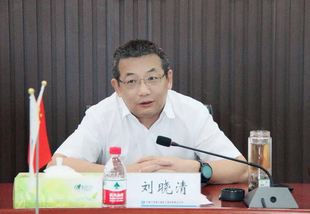 刘晓清赴重庆中建御湖壹号项目调研慰问