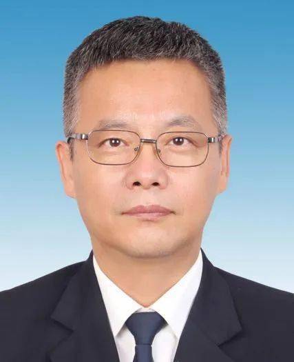 公告中共宽甸满族自治县委组织部公告