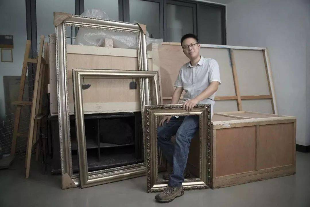 本周日来听民谣界博士冯佳界为你而歌