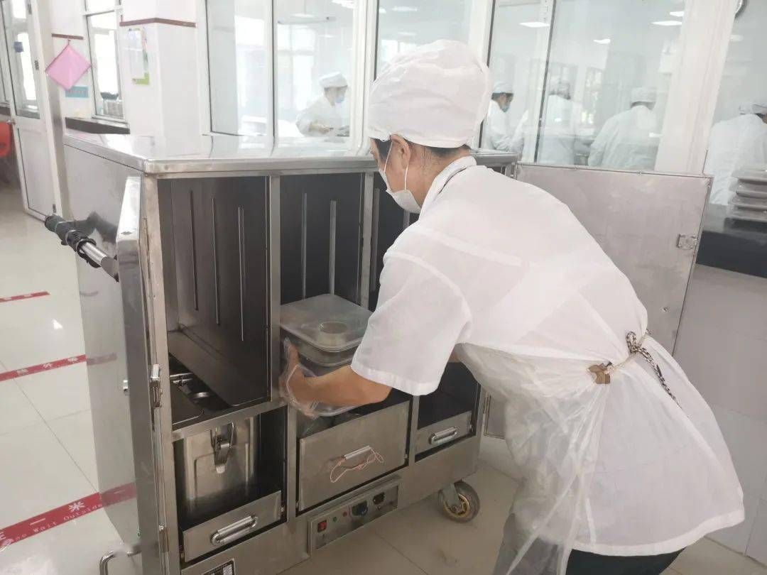 杨浦167所中小幼公办学校"明厨亮灶"全覆盖_食堂