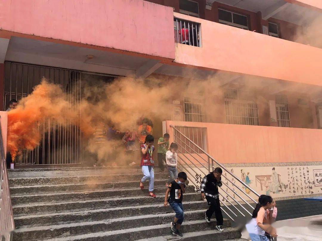 开学季 | 一起来看黔江区各学校最新动态