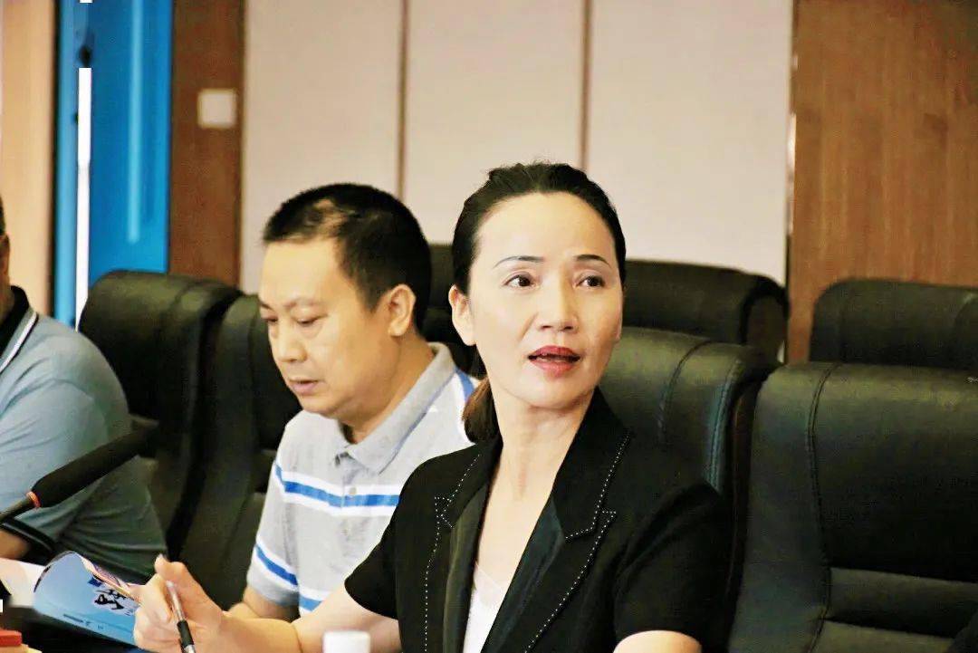 仁寿县政协领导一行到我校参观调研