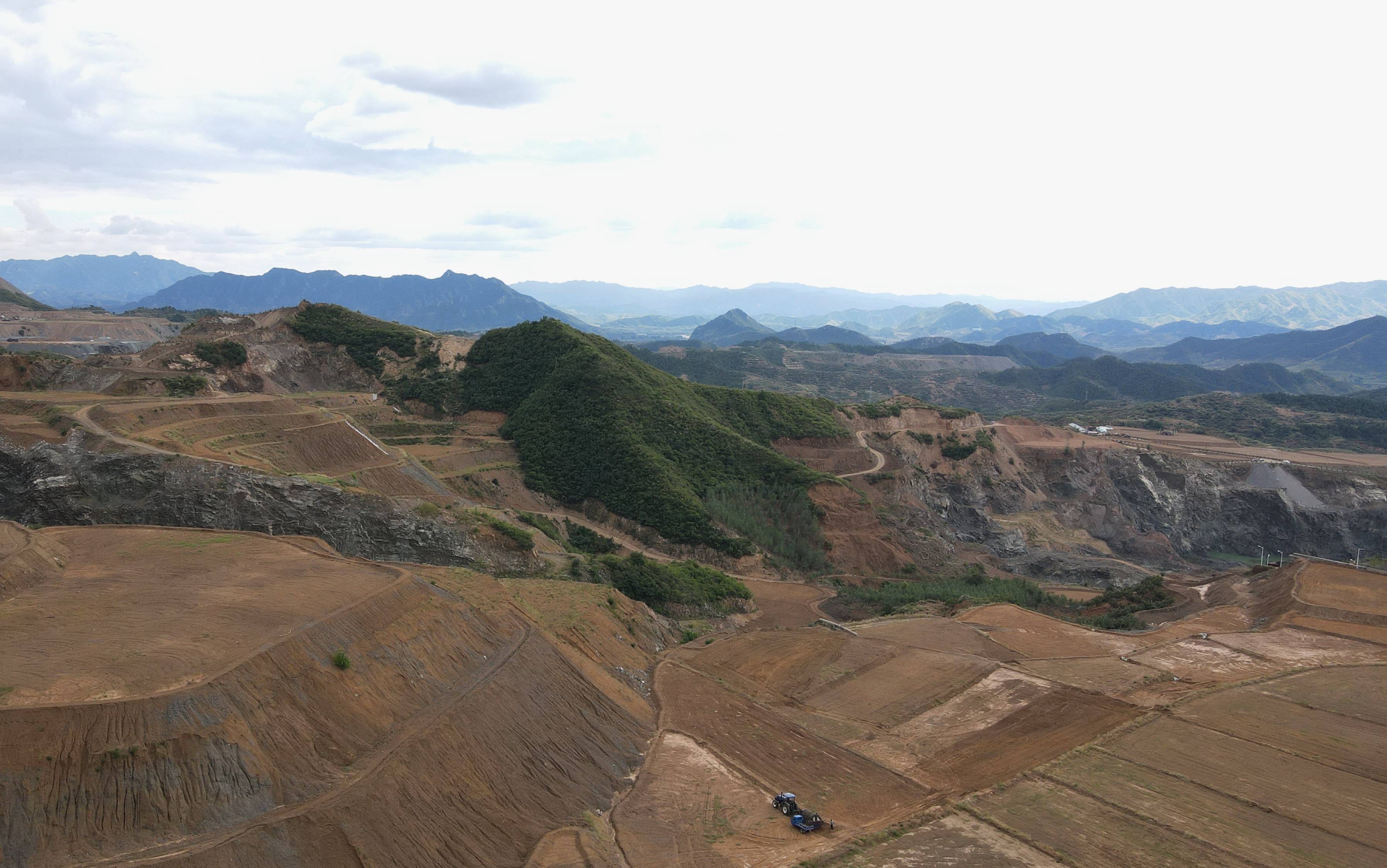 河北青龍:推進礦山環境修復與土地復墾