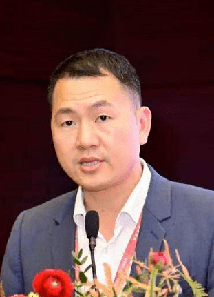 深圳市华巨臣实业集团副总裁杨文明中国银河会展中心总经理王兴灿北京