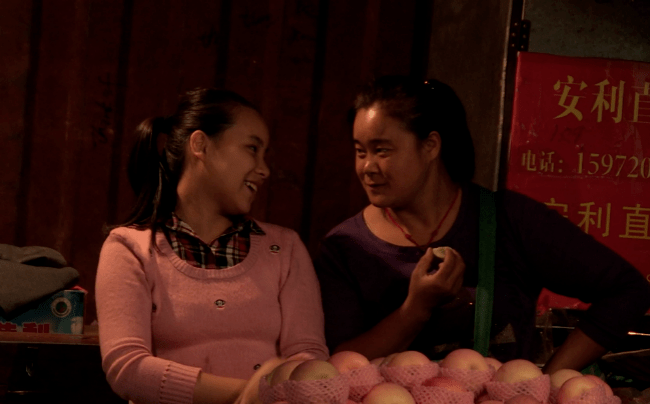 《生门》导演陈为军告别之作,是一场城管与小贩的"城市梦"_武汉电视台