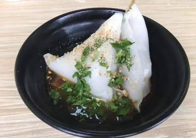 流转于大街小巷的美食——大安粉角