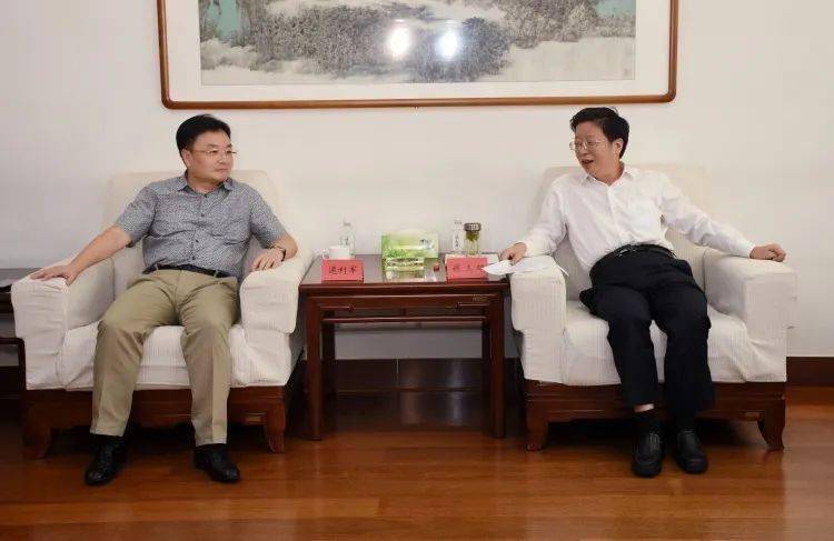 钱三雄董晓宇与赛特斯董事长逯利军一行座谈