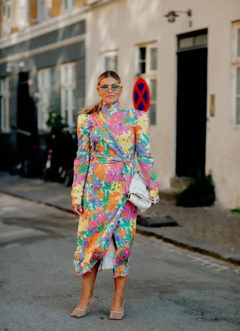 今秋新北欧风火了花里胡哨的撞色才时髦