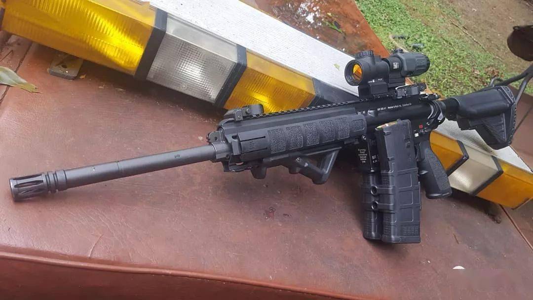 举头望明月eotech公司g33三倍增倍镜美图