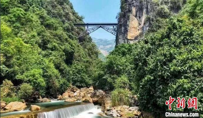 圖為人字橋.雲南鐵路博物館供圖