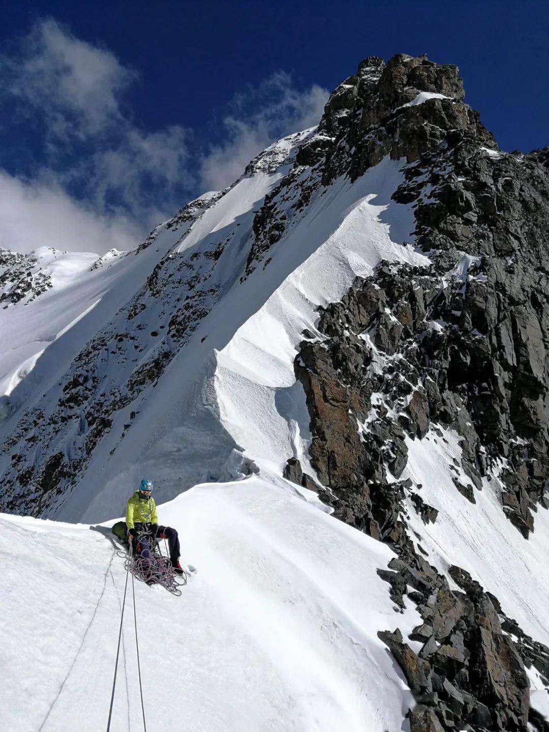 博格达vs阿妣峰,谁是2019年最佳攀登成就