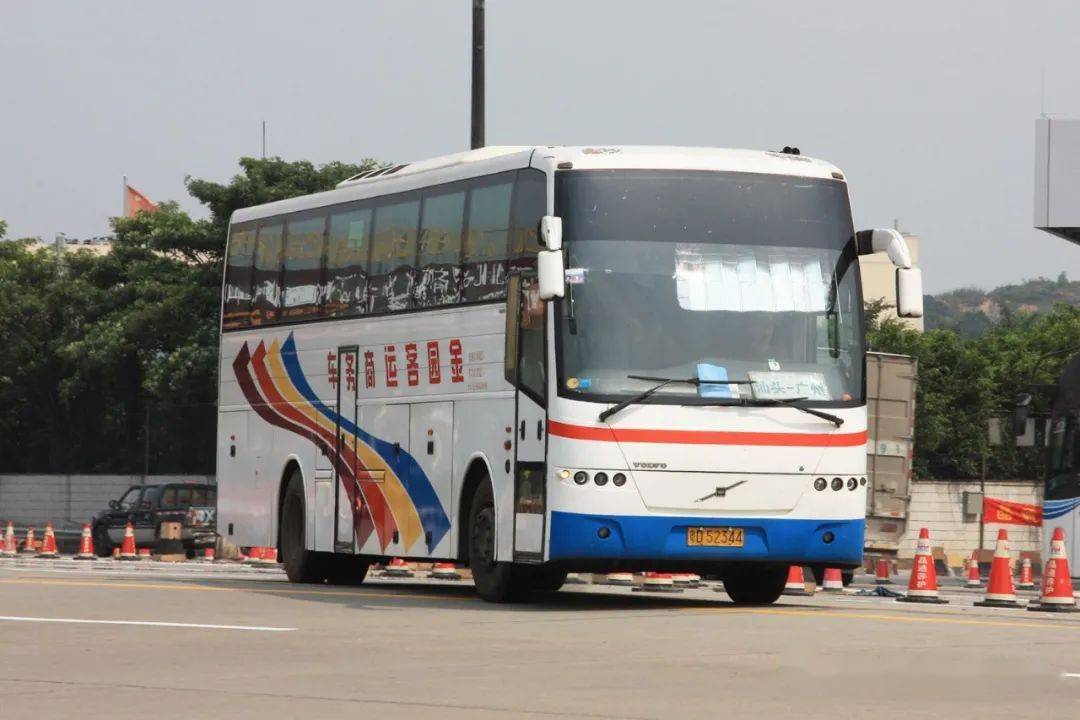 西沃XW6120B10MC客车图片