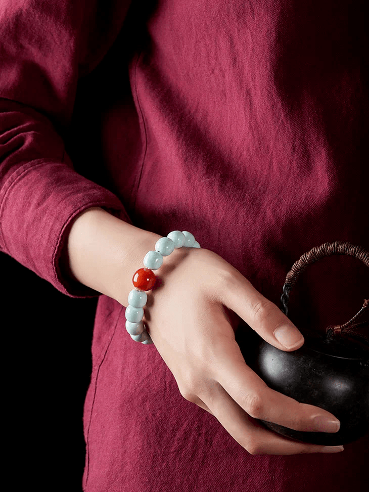 戴左手还是右手这些玉石佩戴还有这门讲究学到了