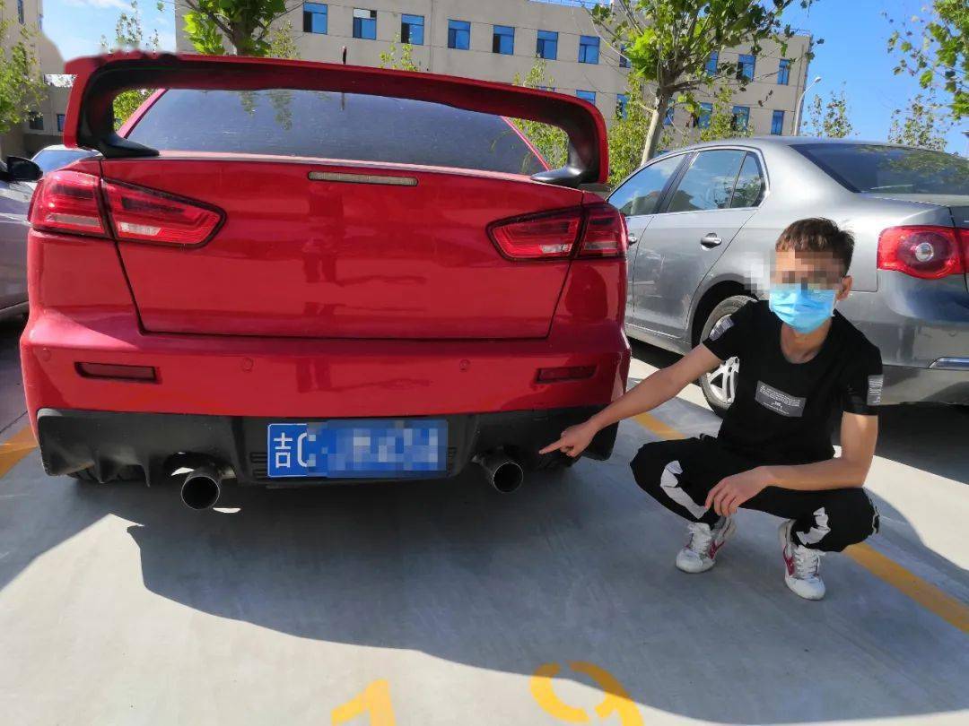 快来看看这些炸街的非法改装车都被宝坻交警抓了