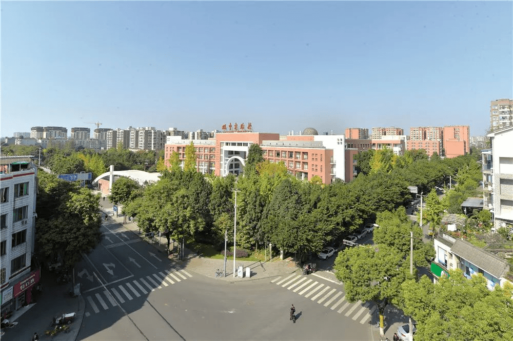 这所双流的k12学校,再继续发展下去,怕是要成为你我都高攀不起的学校