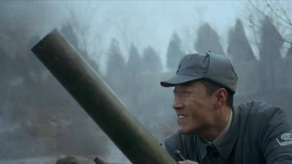 影视八路军进入鬼子的埋伏圈杨志华直接被炸伤部队伤亡惨重