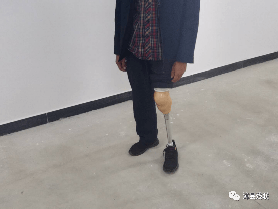 漳县残联残疾人假肢安装活动