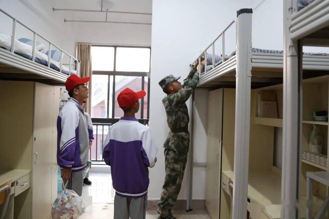 |安宁中学太平学校七年级学前综合教育记