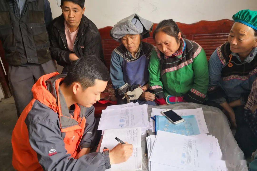 "扶贫面孔"之刘权:用真诚打开心门